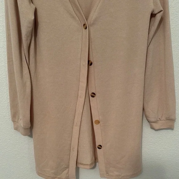 COPY - Cream Long Cardigan Sweater with V-neck and Relaxed Fit - Picture 5 of 5